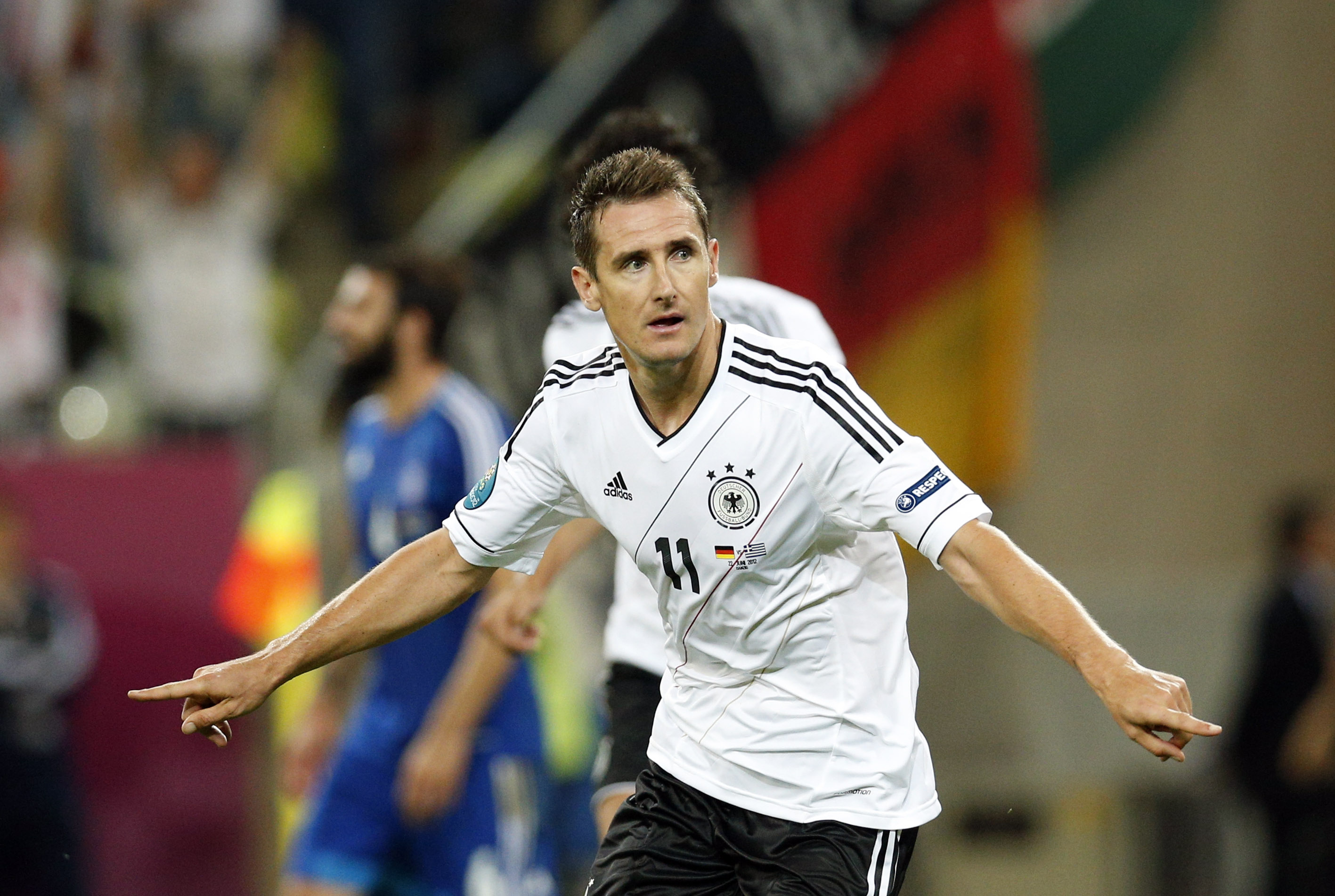 Miroslav Klose gjorde mål i Tysklands 4–2-vinst mot Grekland.