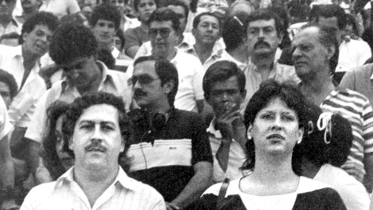 Pablo Escobars och Maria Victoria Henao Vallejo i publiken