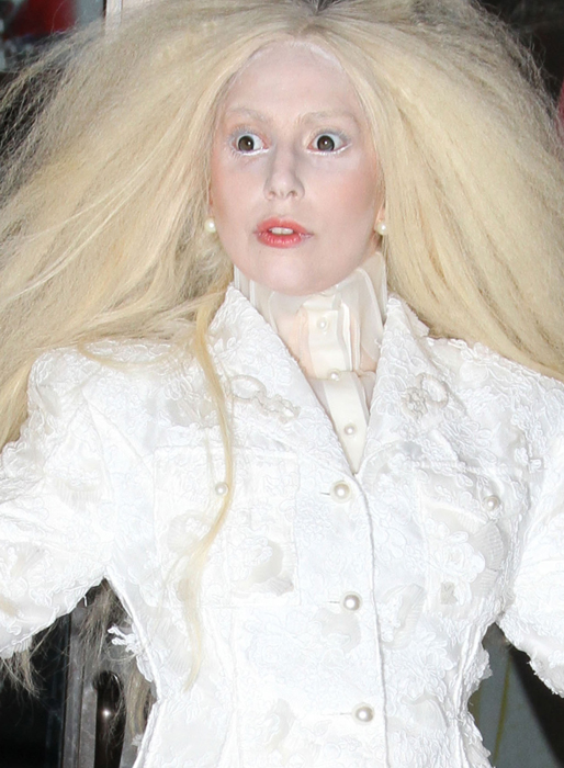 En vanlig dag i Lady Gagas liv del 1. En vanlig dag i Lady Gagas liv del 1.