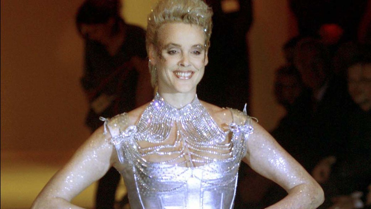 Tidigare jobbade Brigitte Nielsen som modell. Hon har gått visningar för både Armani och Versace. 