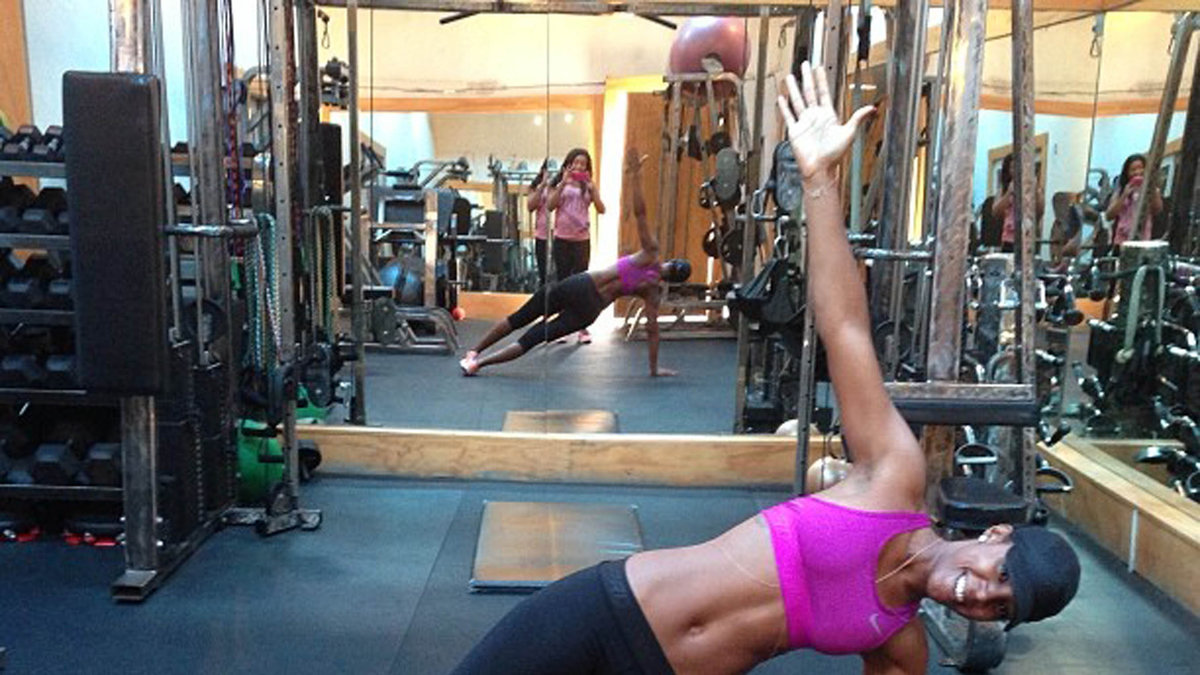 Kelly Rowland gillar styrketräning. 
