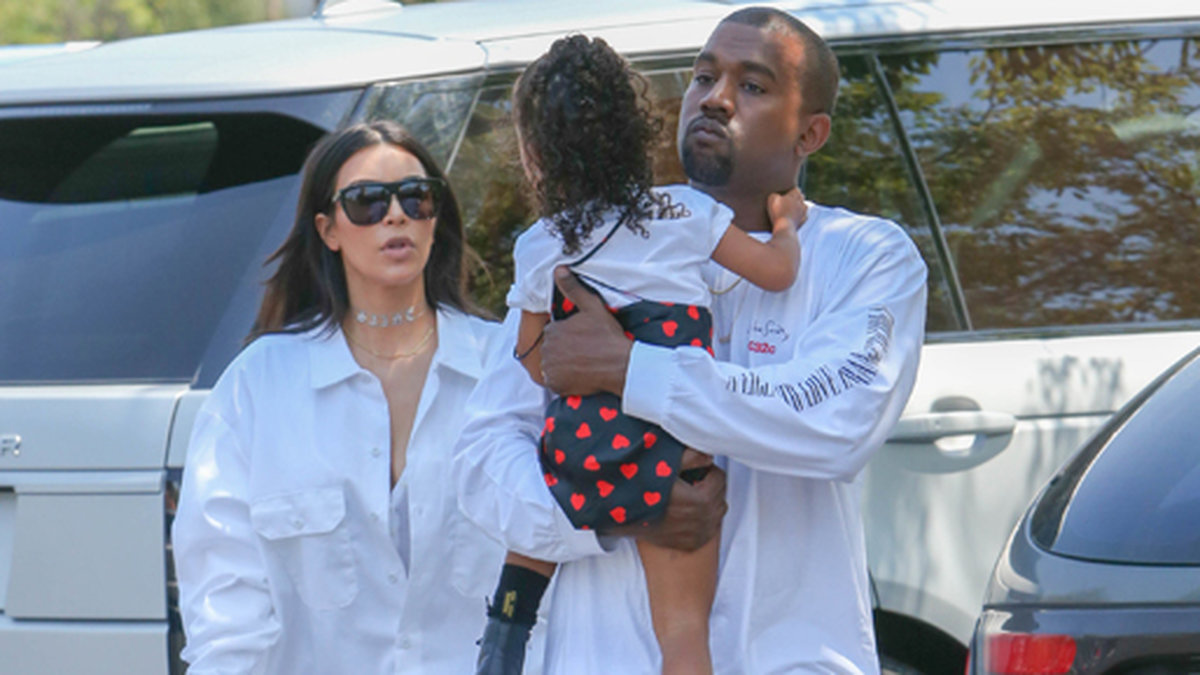 Kim Kardashian, Kanye West och dottern North West. 