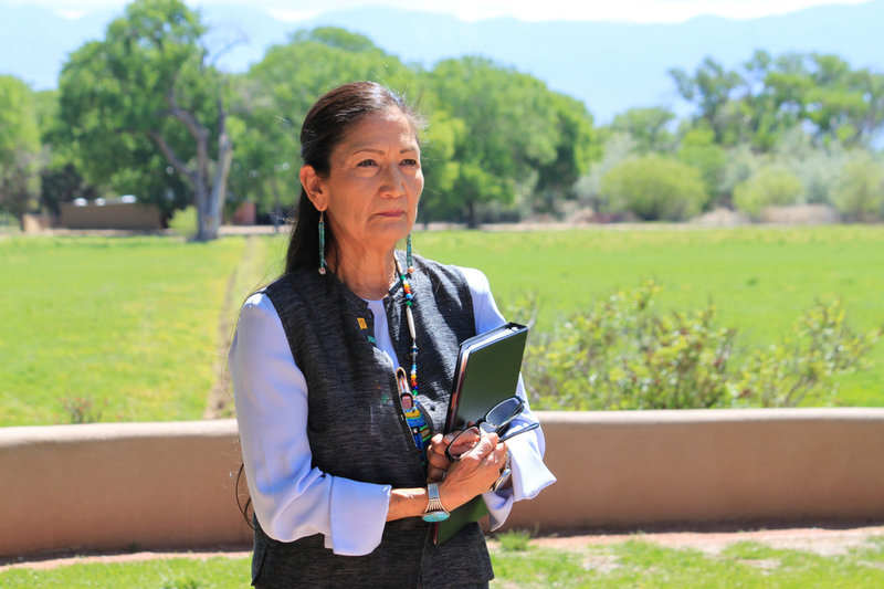 USA:s inrikesminister Deb Haaland. Arkivbild.