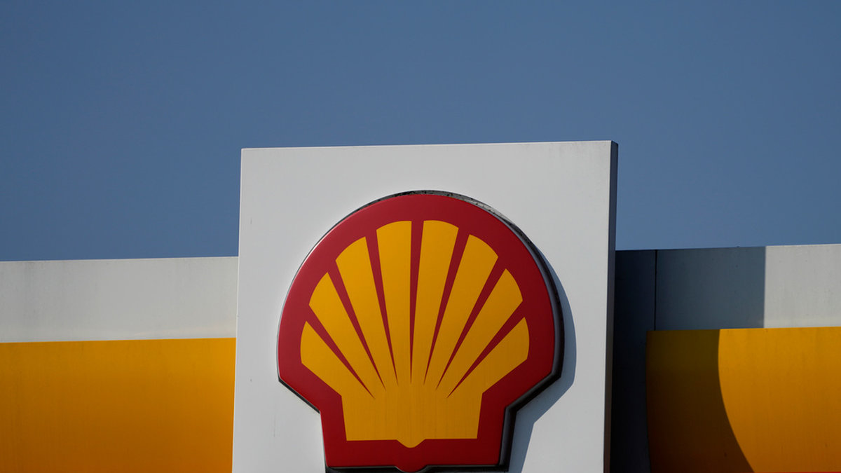 Shell-aktien tar stryk på Londonbörsen. Arkivbild.
