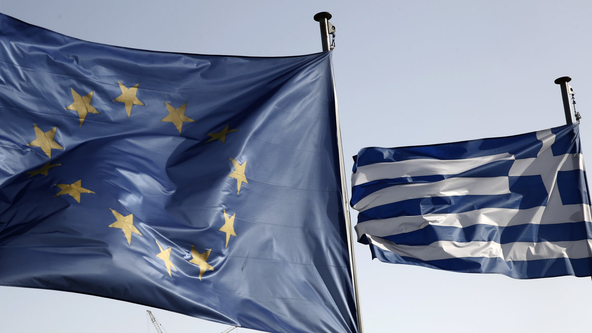 Nu spekuleras det om Grekland kommer att vara kvar i EMU eller inte. 