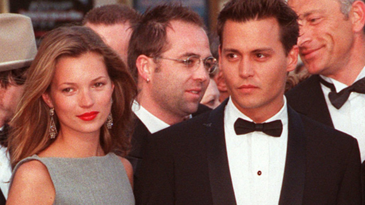 Johnny Depp med dåvarande flickvännen Kate Moss år 1997.