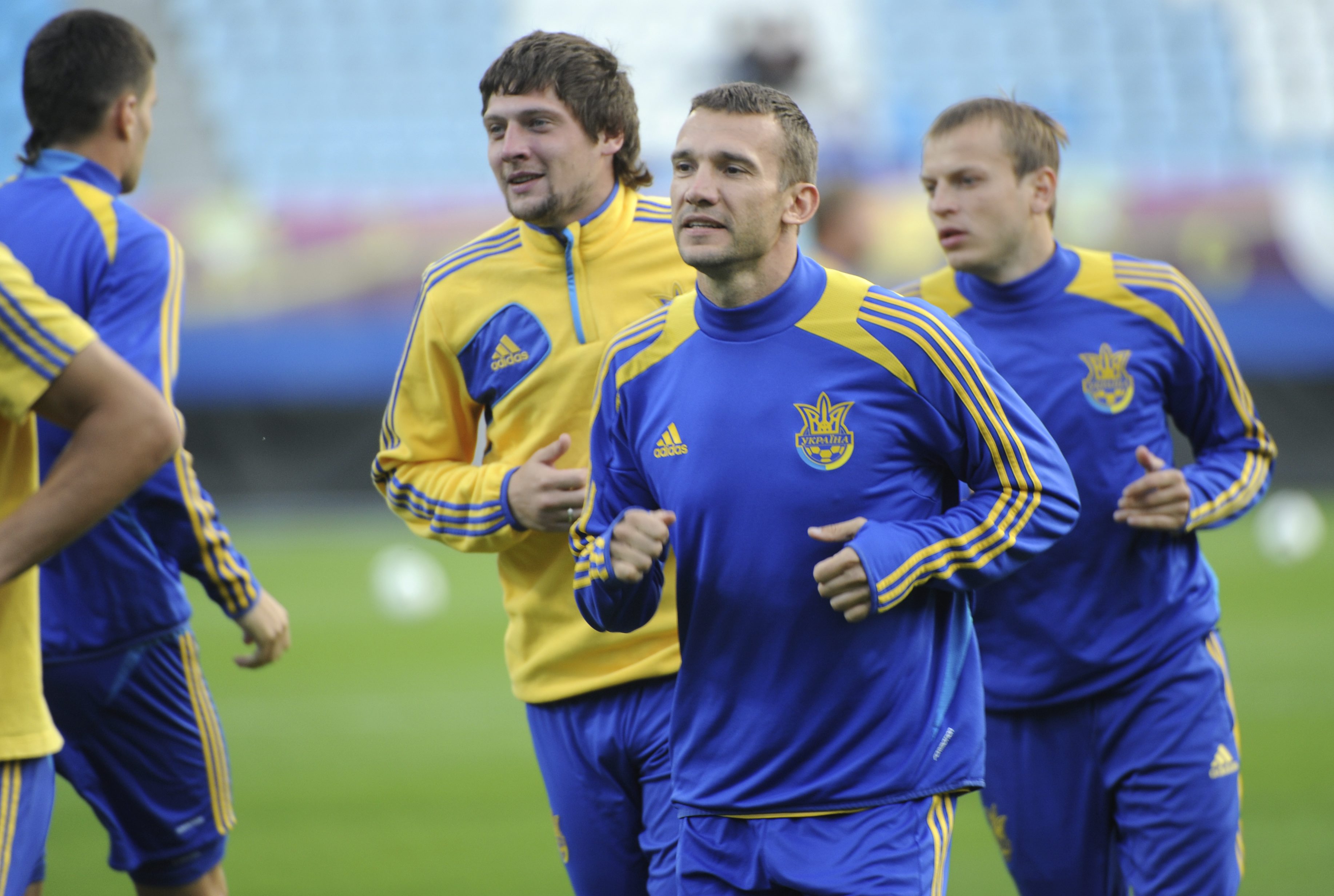 Ukrainas spelare tränar på och "mår fint".