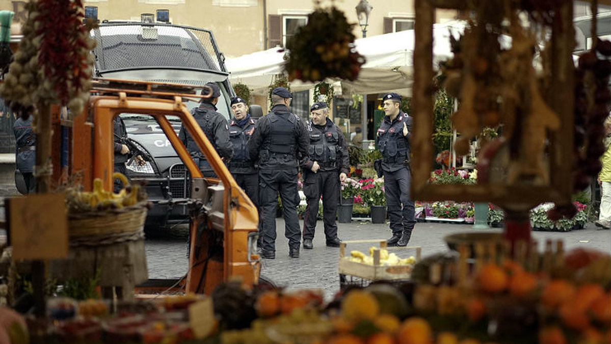 Ökad beredskap i Rom efter terrordåden i Paris.