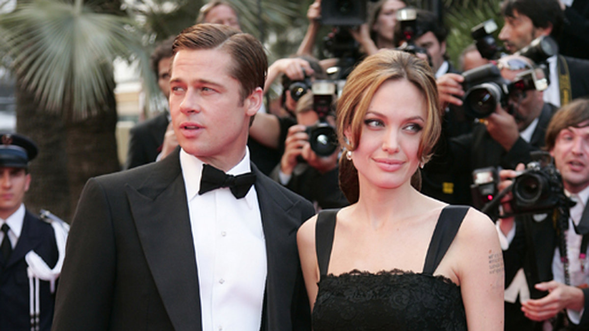 2002: Brad Pitt och Angelina i Cannes.