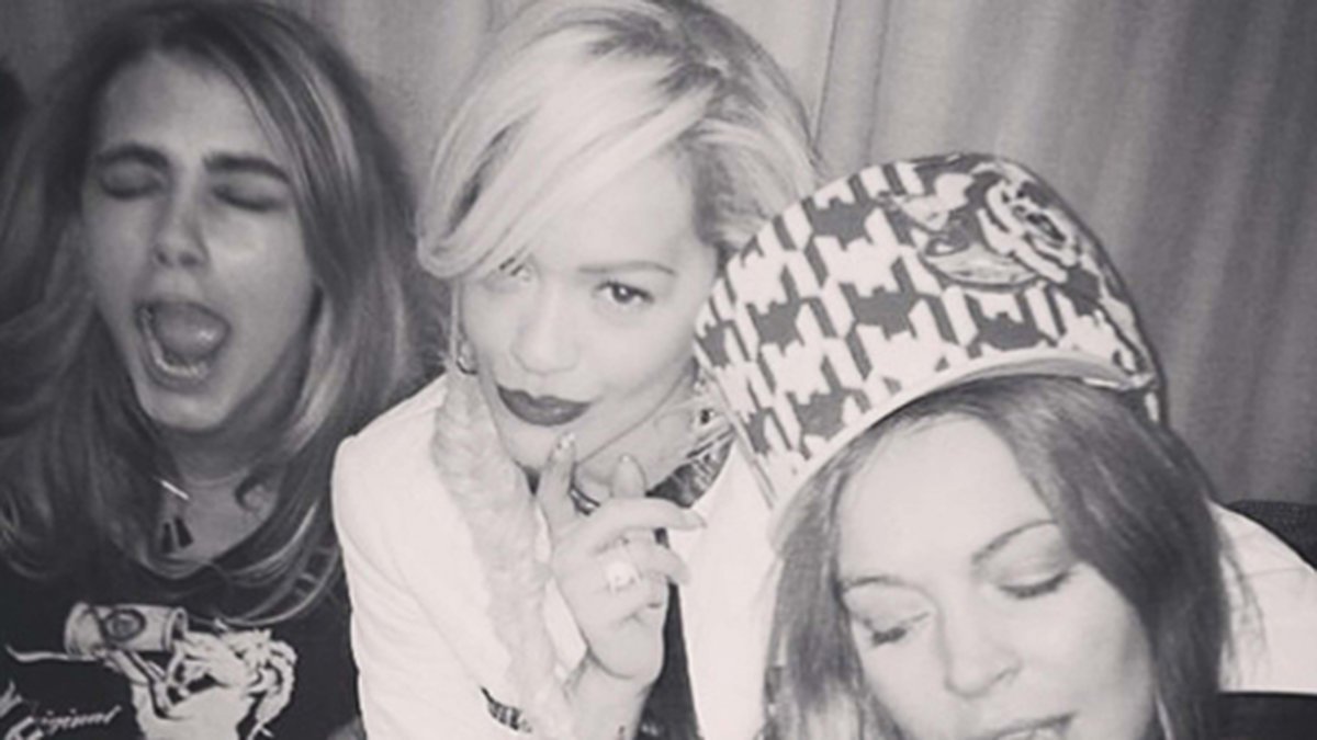 Cara, Rita Ora och Lindsay i Cannes. 