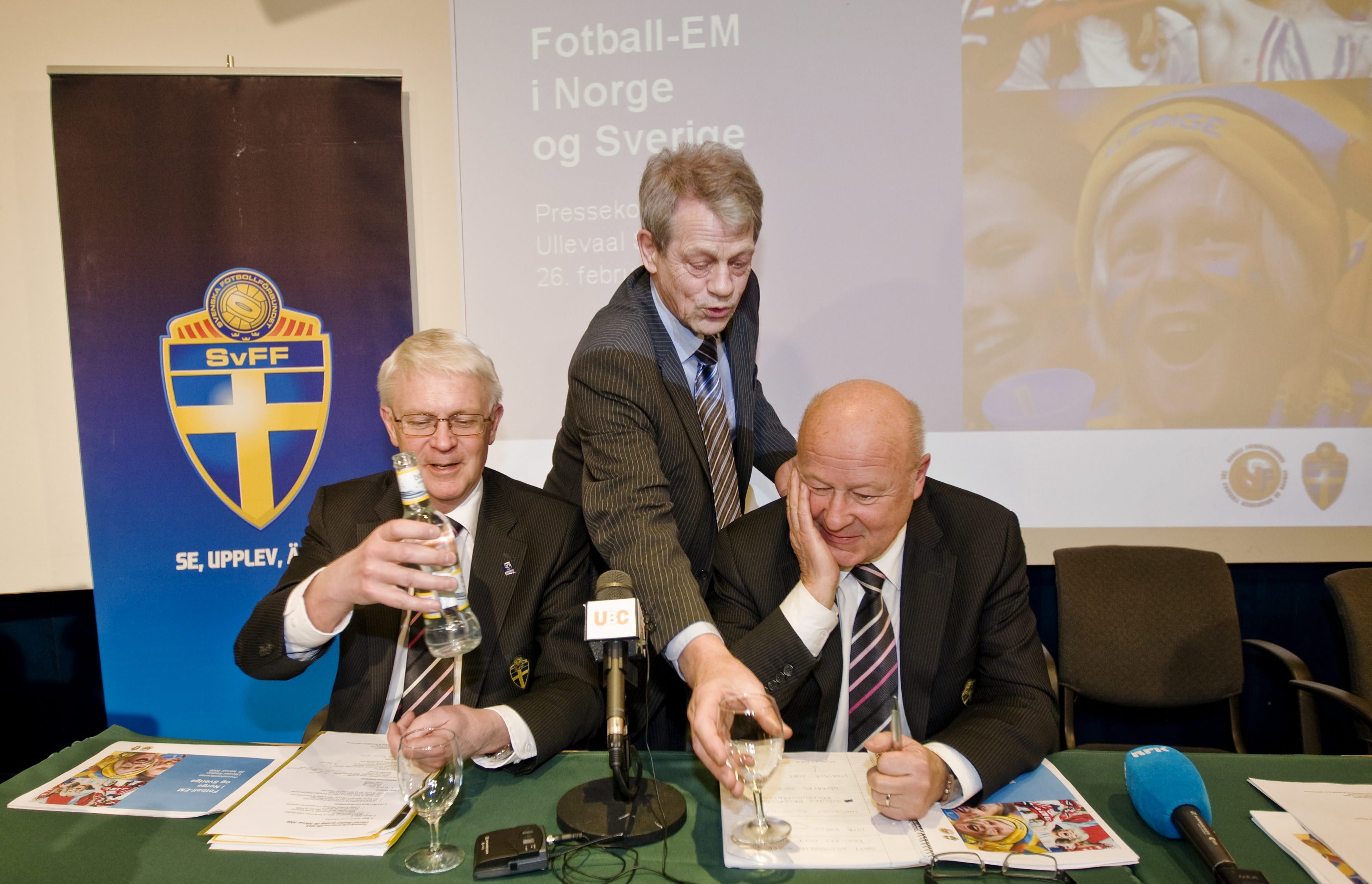 På presskonferens när Sverige och Norge ansökte om att få arrangera EM 2016 tillsammans.