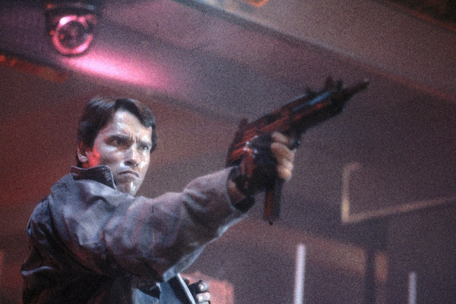 1986 spelade han i filmen Terminator, där han gjorde rollen som en dödsmaskin sänd från framtiden... 1986 spelade han i filmen Terminator, där han gjorde rollen som en dödsmaskin sänd från framtiden...