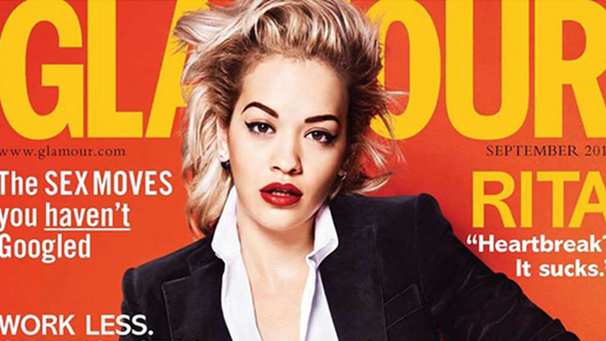Rita Ora i snygg kavaj på omslaget till Glamour. 
