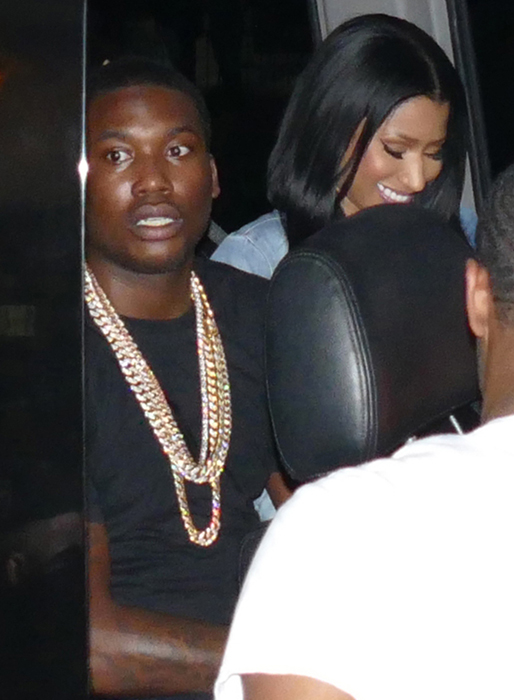 Nicki Minaj och hennes kille Meek Mill hade en helvkäll med party i Miami. Nicki Minaj och hennes kille Meek Mill hade en helvkäll med party i Miami.