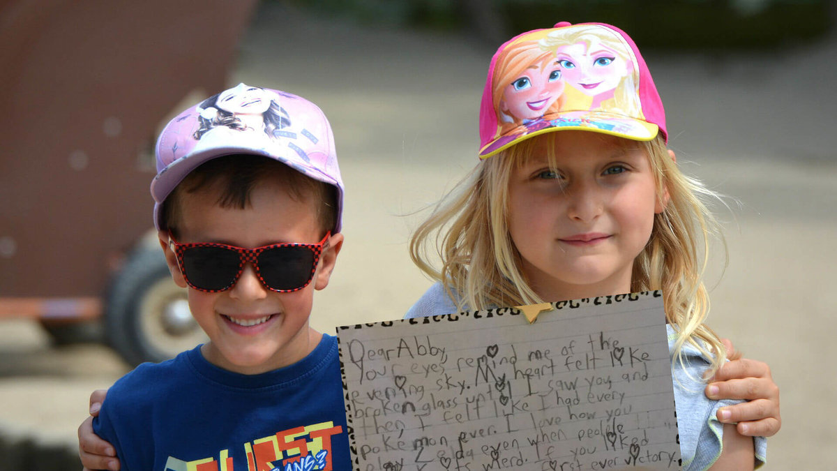 En 10-årig pojke skickade ett kärleksbrev till Abby.