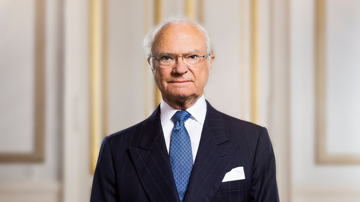 Kung Carl XVI Gustaf gör ett uttalande efter Sven-Bertil Taubes bortgång