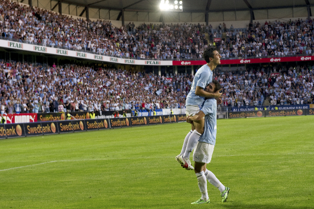 Swedbank Stadion skakade när 20-åringen frälste MFF. Swedbank Stadion skakade när 20-åringen frälste MFF.