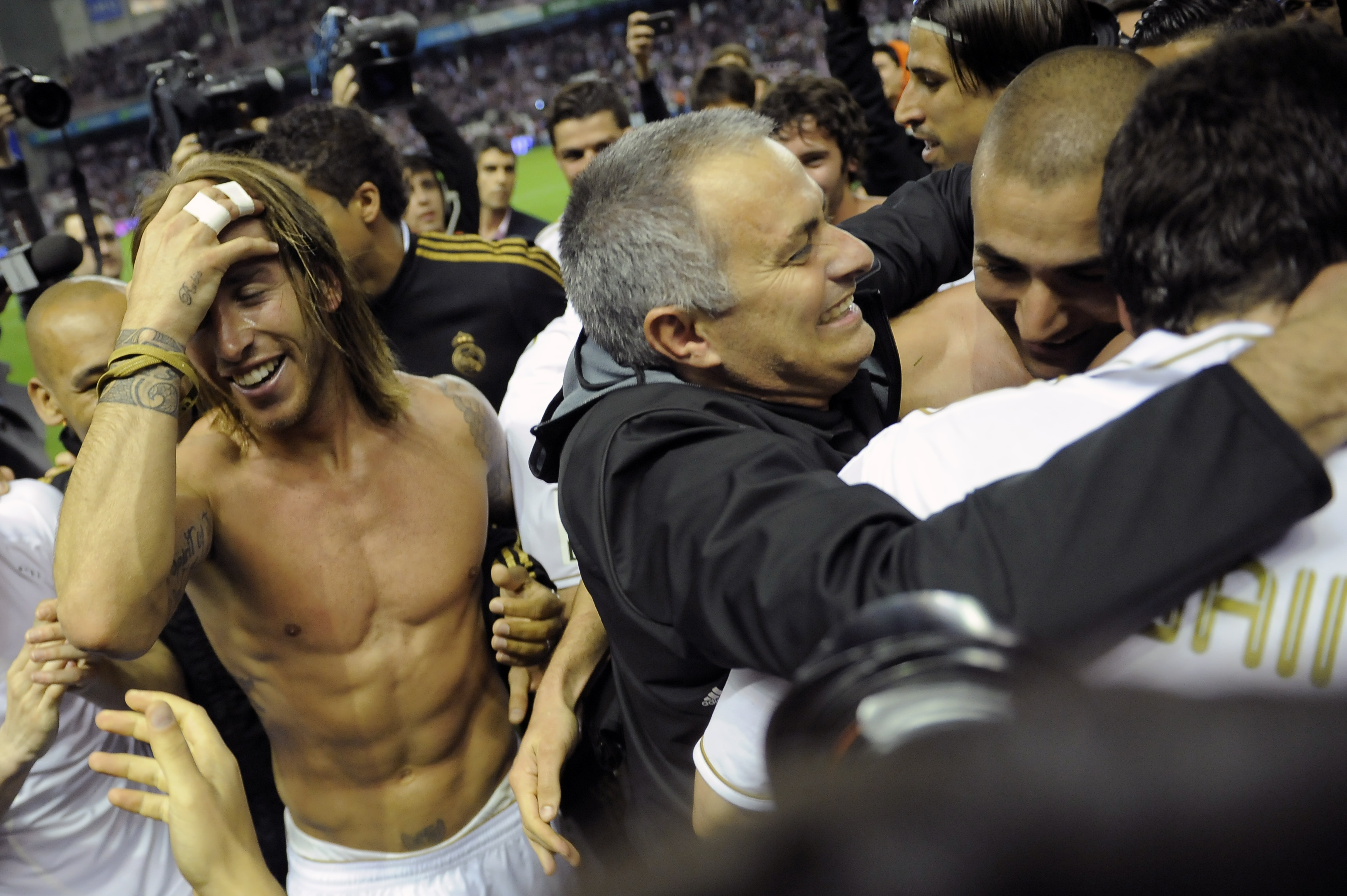 Nu är José Mourinho historisk med ligasegrar i Portugal, Italien, England och Spanien . Nu är José Mourinho historisk med ligasegrar i Portugal, Italien, England och Spanien .