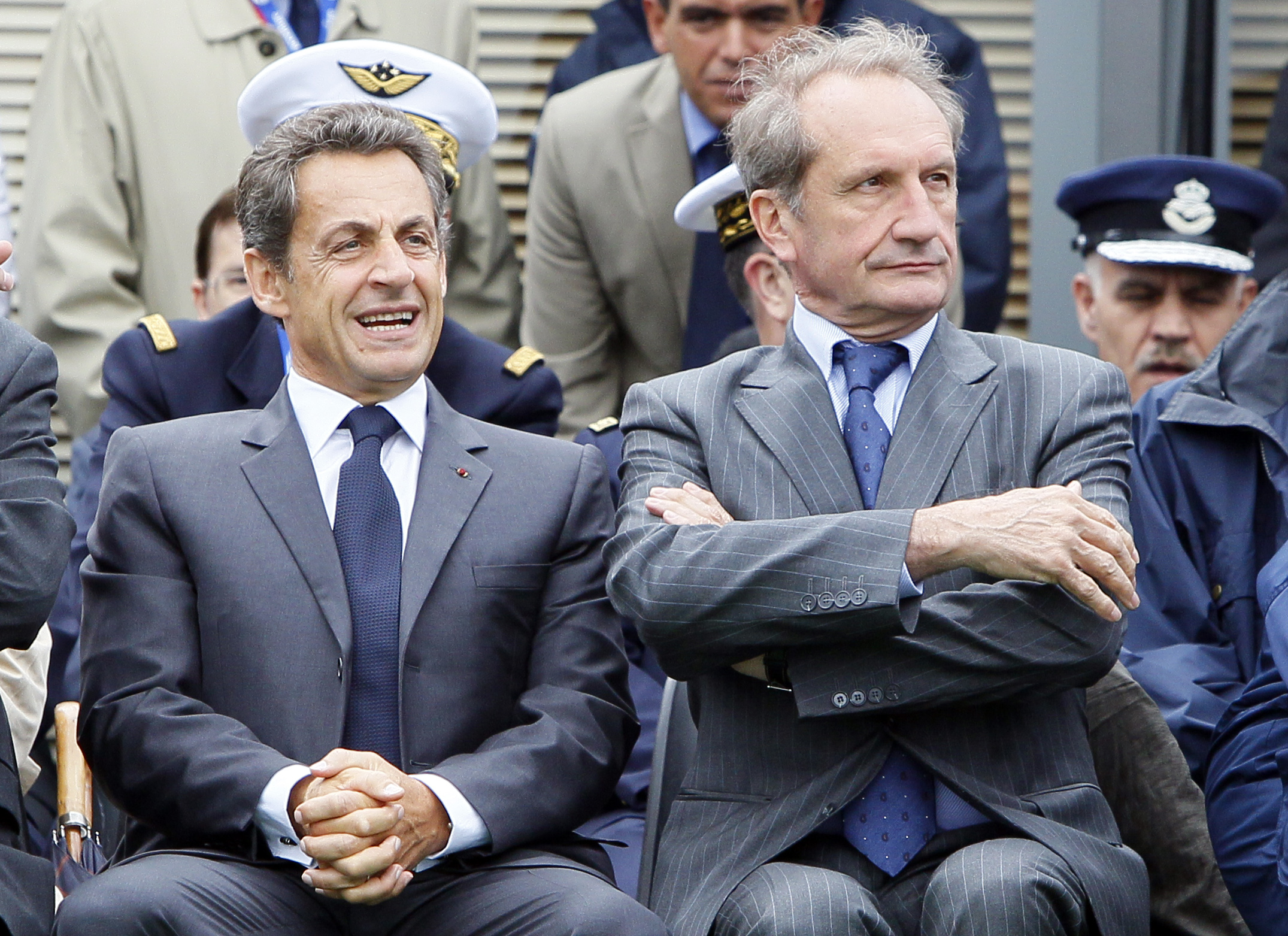 Frankrikes president Nicolas Sarkozy och utrikesminister Gerard Longuet.