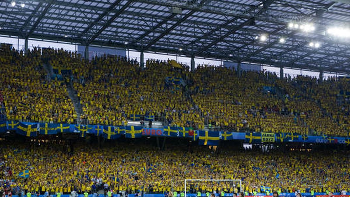 Känslan när tusentals svenska supportrarna sjunger nationalsången är magisk. 