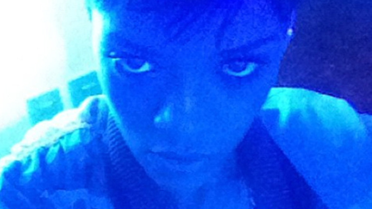Rihanna i blått ljus. 