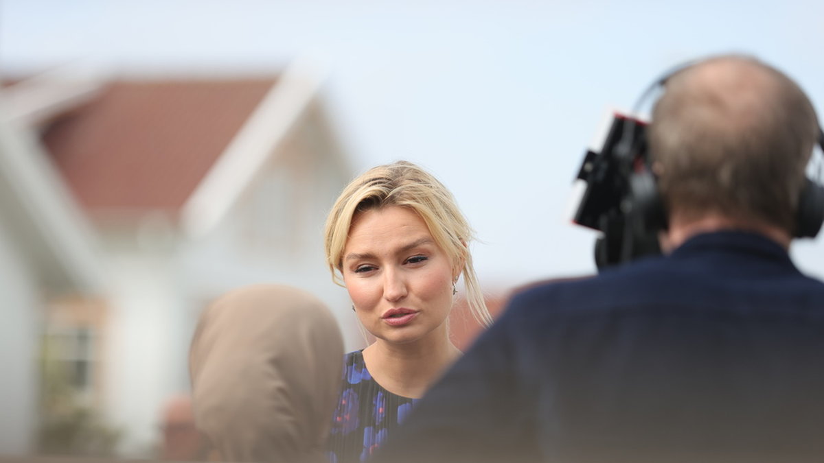 Kristdemokraternas partiledare Ebba Busch sommartalade på Hönö i helgen.