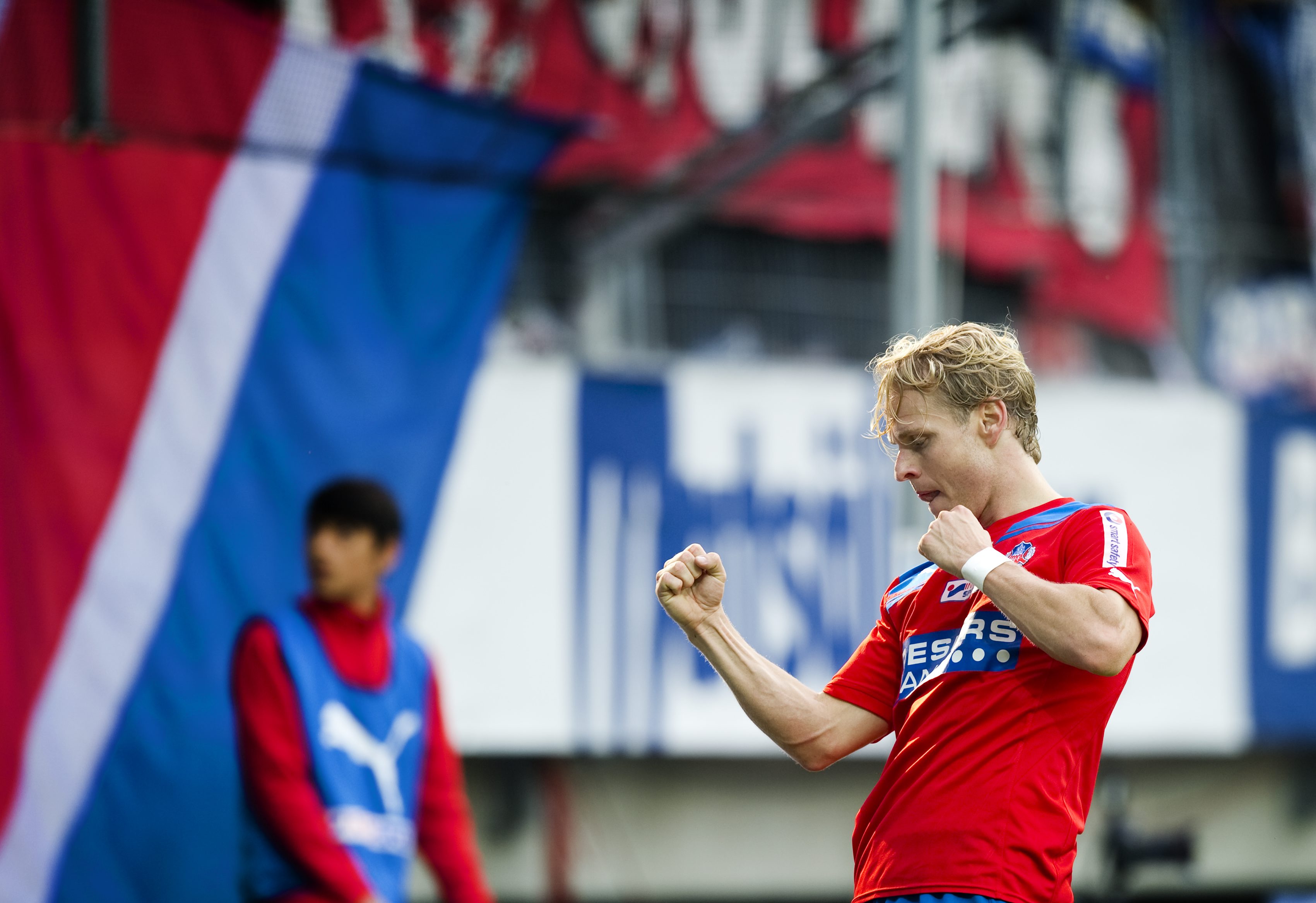Det talas ständigt och jämt om hur mycket gnagare HIF-anfallaren Erik Sundin är. Visar han det genom att inte göra mål mot AIK? Det talas ständigt och jämt om hur mycket gnagare HIF-anfallaren Erik Sundin är. Visar han det genom att inte göra mål mot AIK?