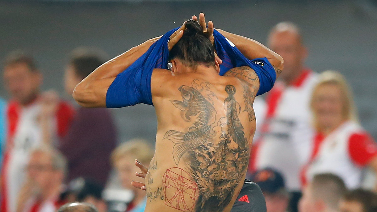 Zlatan visade upp en ny tatuering i samband med matchen.