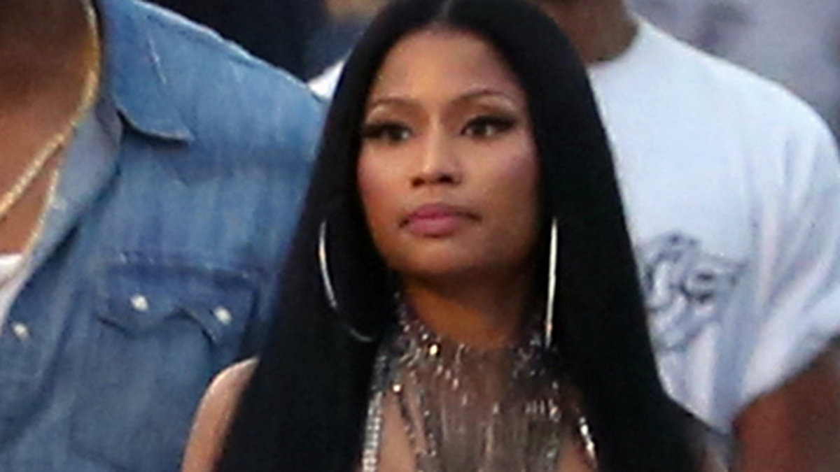 Nicki Minaj under musikvideoinspelningen för hennes nya låt.