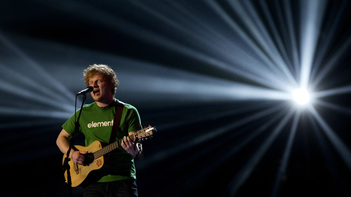 Ed Sheeran uppträdde på Brit Awards 2012, då var han 21 år gammal. Demon som nu klubbats är åtta år äldre än så. Arkivbild.