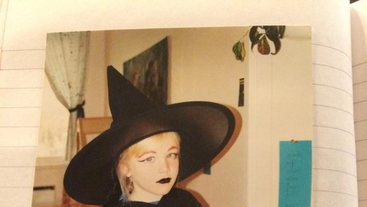 Linnea på Halloween för några år sedan.