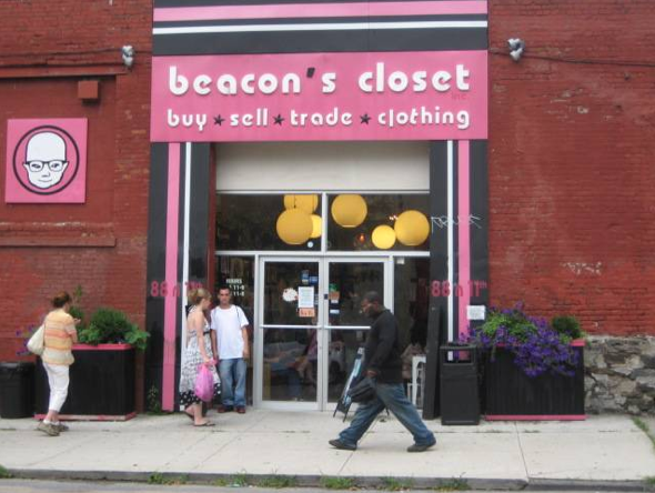 När det sedan är dags för shopping gör du rätt i att besöka Beacon's closet - den populära vintageaffären som just slagit upp sina portar på Manhattan.