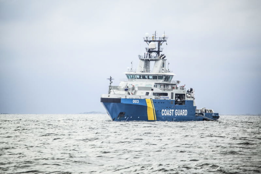 Kustbevakningen anade oråd när ett fartyg fick motorproblem utanför Gotlands kust. Två veckor senare stoppades fartyget utanför Storbritannien med 69 migranter ombord. Arkivbild.