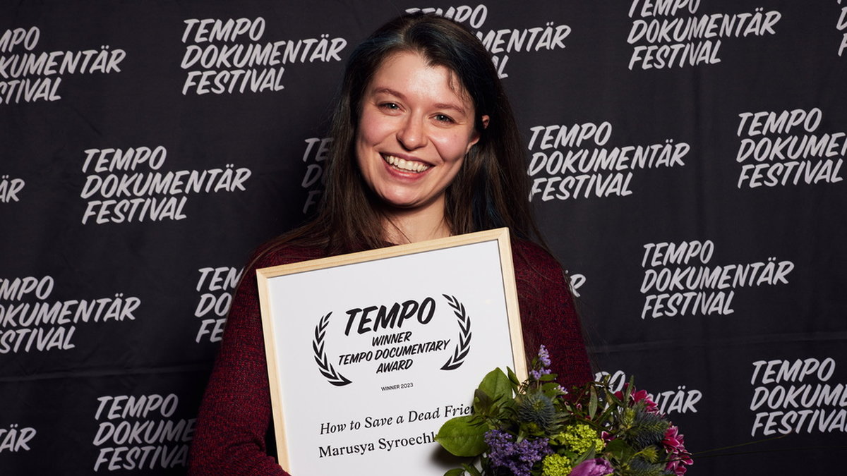 Marusya Syroechkovskaya vann årets 'Tempo documentary award' på Tempo Dokumentärfestivals 24:e upplaga i Stockholm. Pressbild.