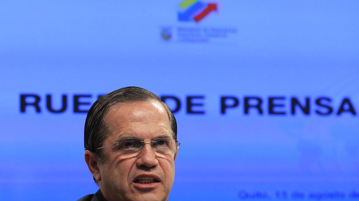 Ecuadors utrikesminister Richard Patino kom med beskedet på torsdagen.