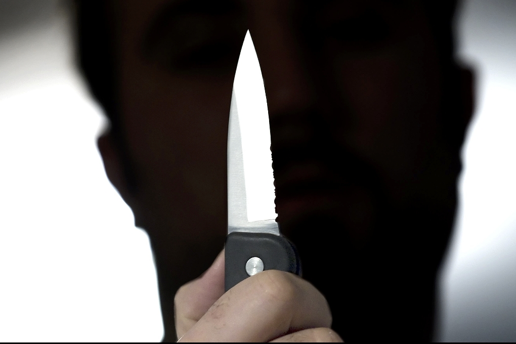 55-åringen knivhögg sin kompanjon tio gånger när han trodde att denne hade lurat honom vid köpet av en slushmaskin.