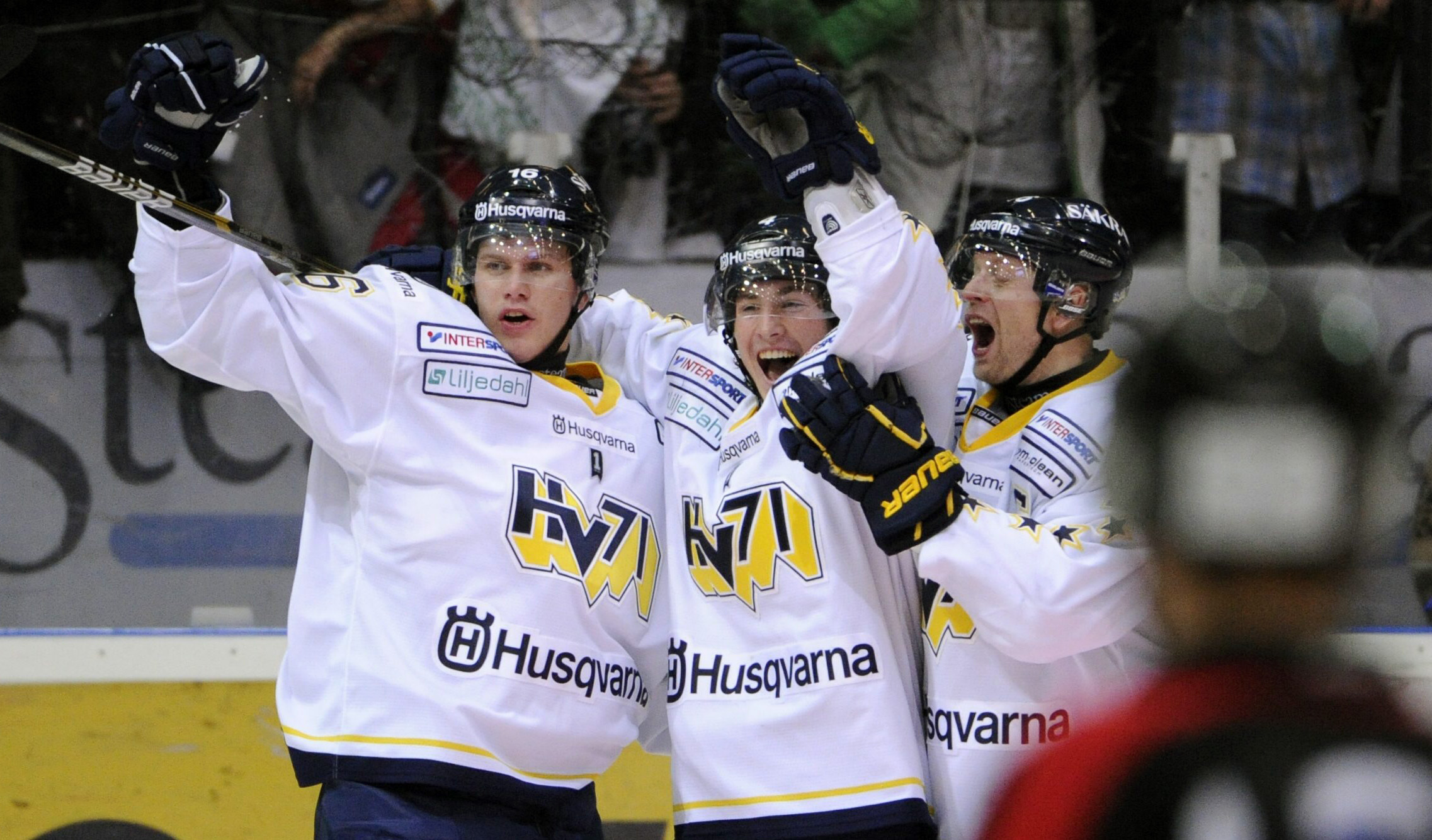 Matchen vann HV71 med 1-5.