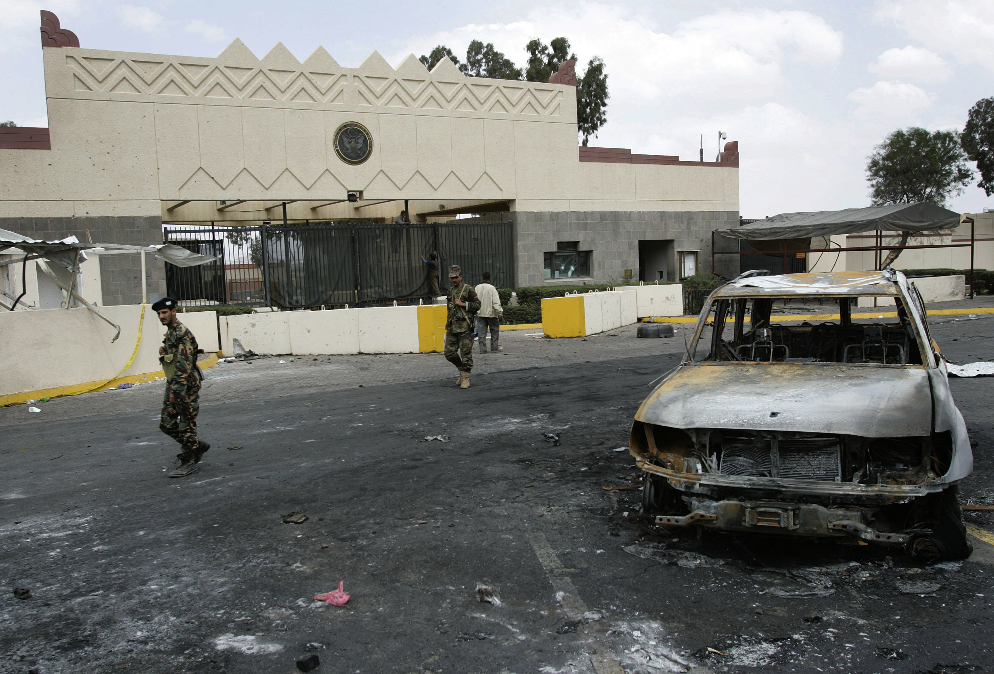 2008 attackerades den amerikanska ambassaden i Jemen.