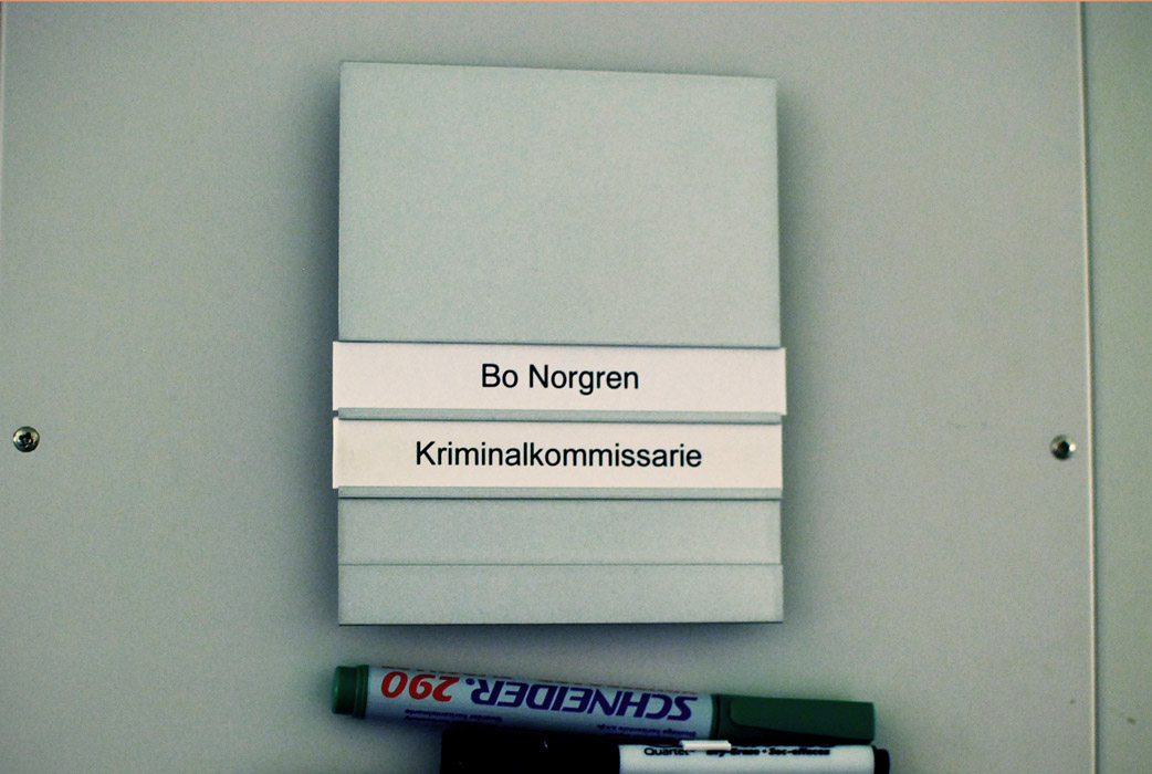 Hemma hos Bosse Norgren, Kriminalkommisarie. 