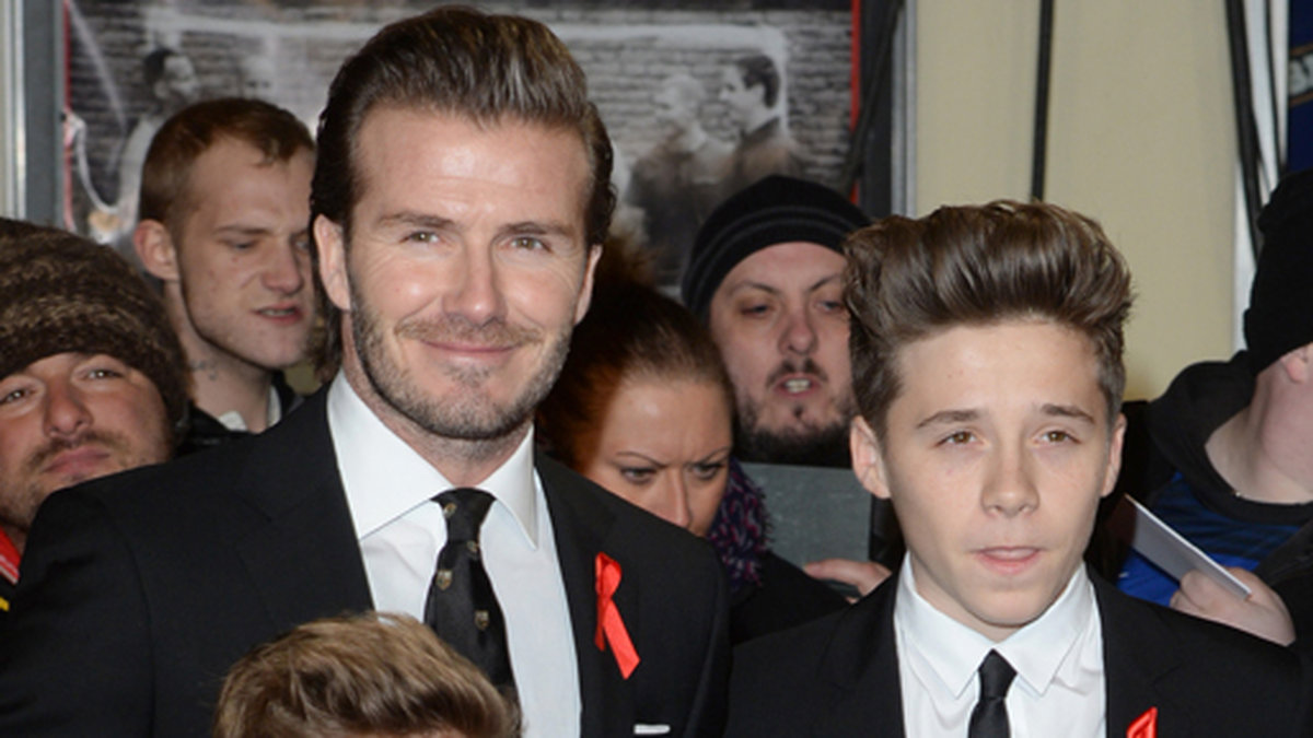 Brooklyn Beckham är pappa David Beckham upp i dagen.