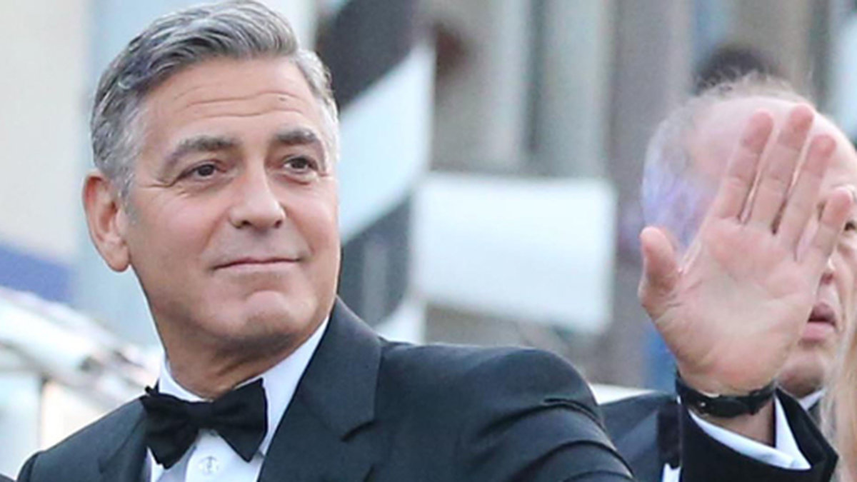 Så här såg Clooney ut på väg till sitt bröllop. 