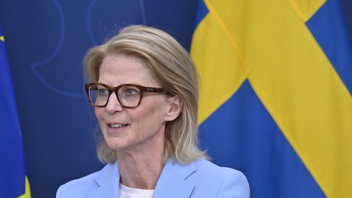 Finansminister Elisabeth Svantesson (M) presenterar nyheter från vårändringsbudgeten. Arkivbild.
