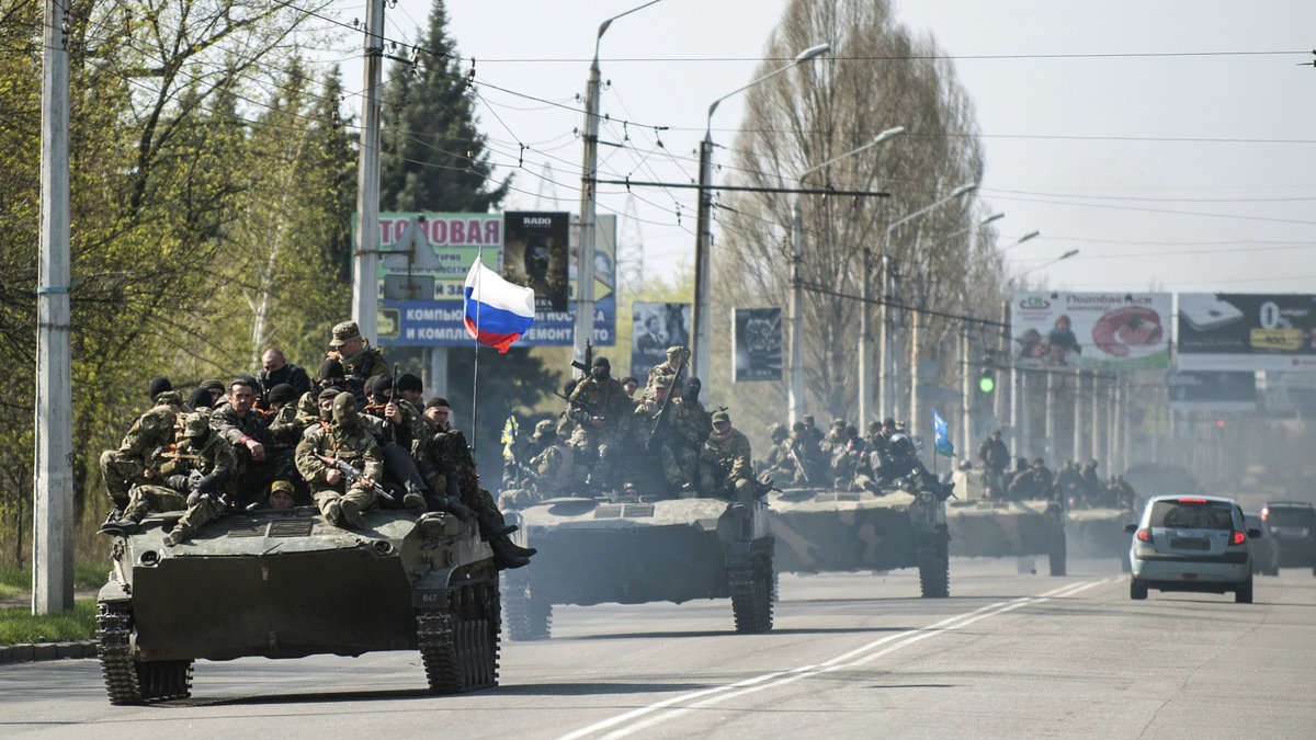 Enligt AP rör det sig om ukrainska soldater som hoppat av.