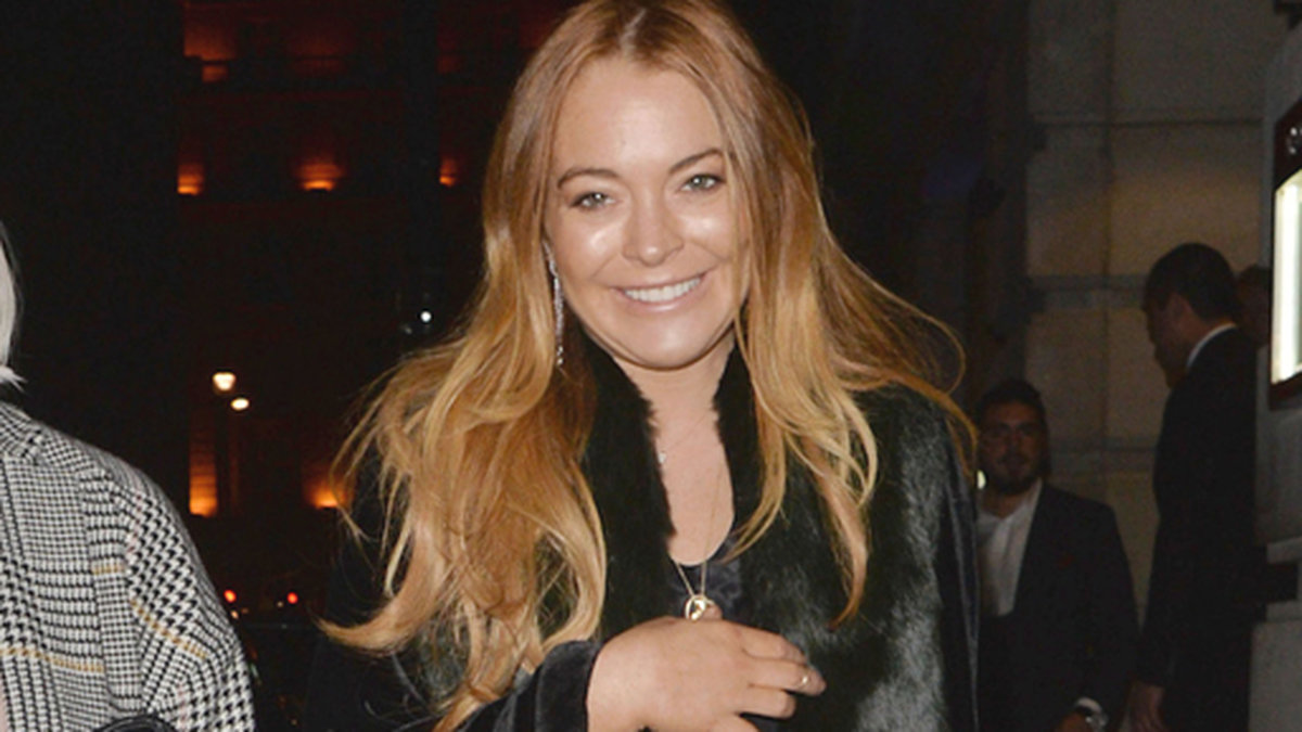 Lindsay Lohan festar loss i London.