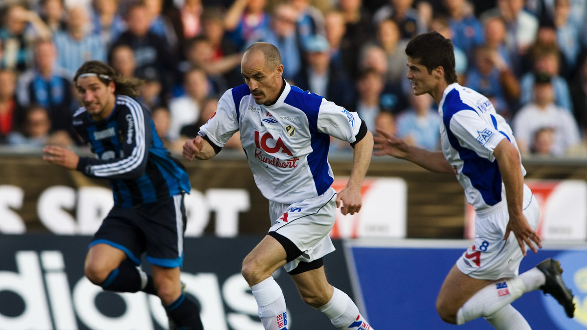 En tidig match för Djurgården mot Halmstad 2007. 