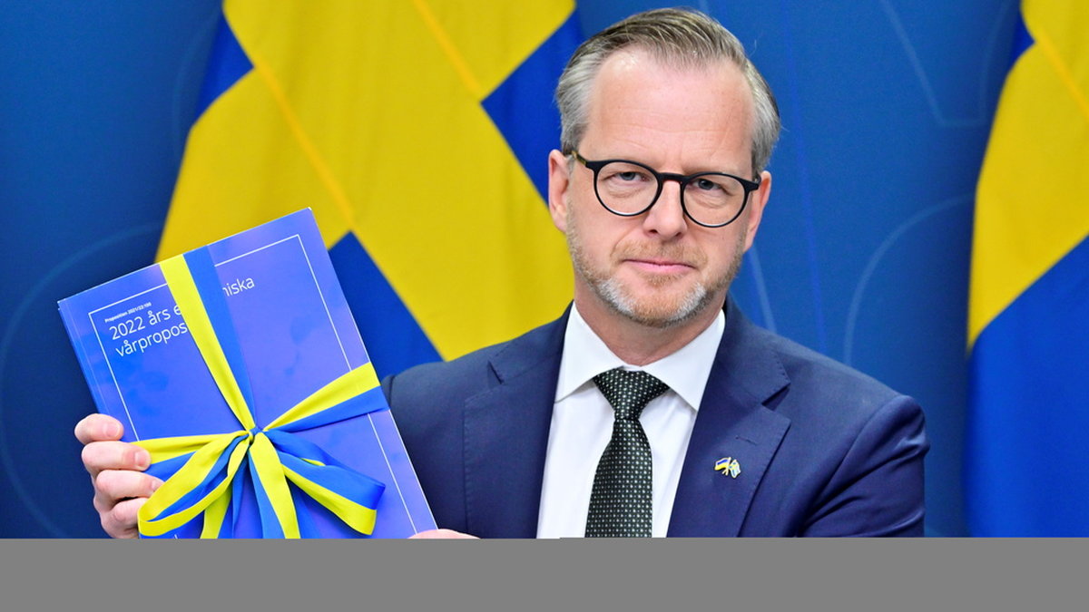 Finansminister Mikael Damberg (S) presenterar den ekonomiska vårpropositionen.