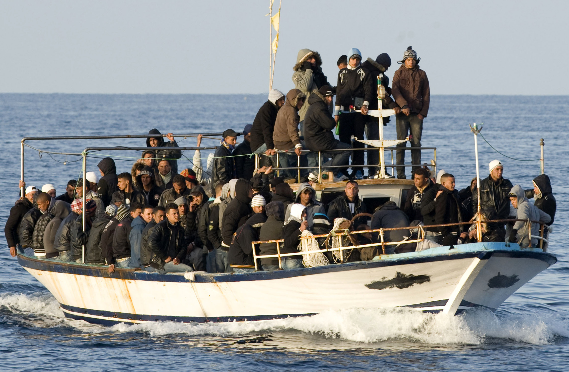 Flyktingar på väg från Nordafrika till den sicilianska ön Lampedusa i somras.
