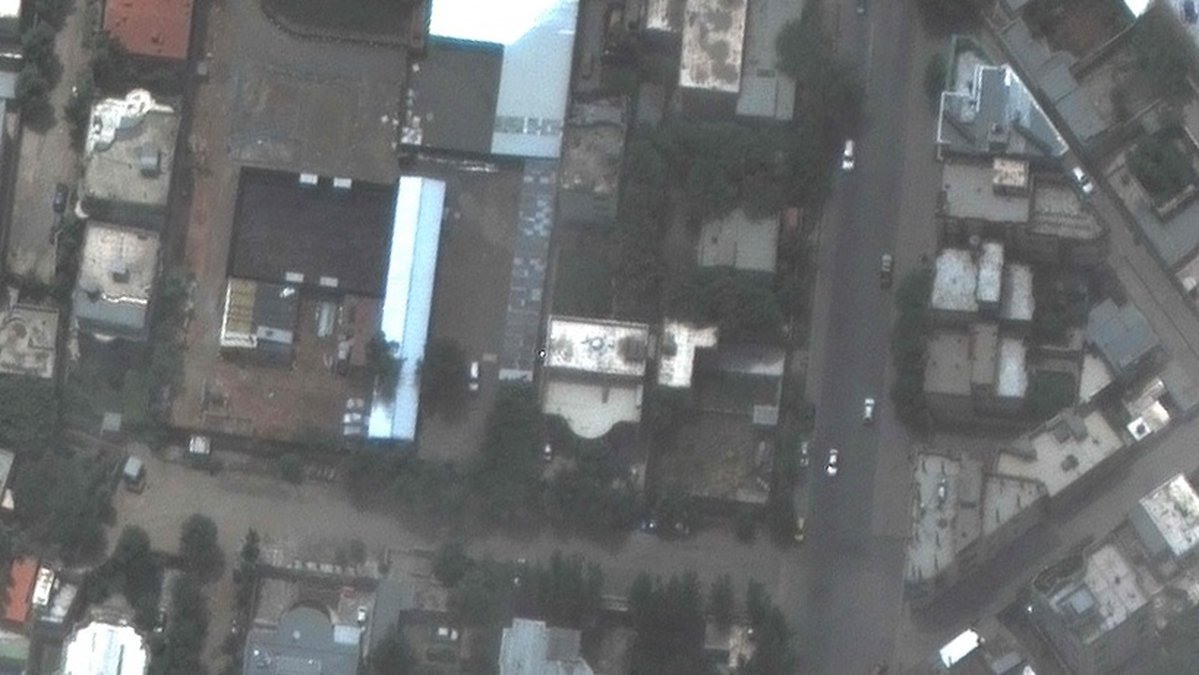 Satellitbild från Maxar Technologies som visar det hus (i mitten av bilden) där Ayman al-Zawahiri troligtvis dödades i en amerikansk drönarattack i söndags.