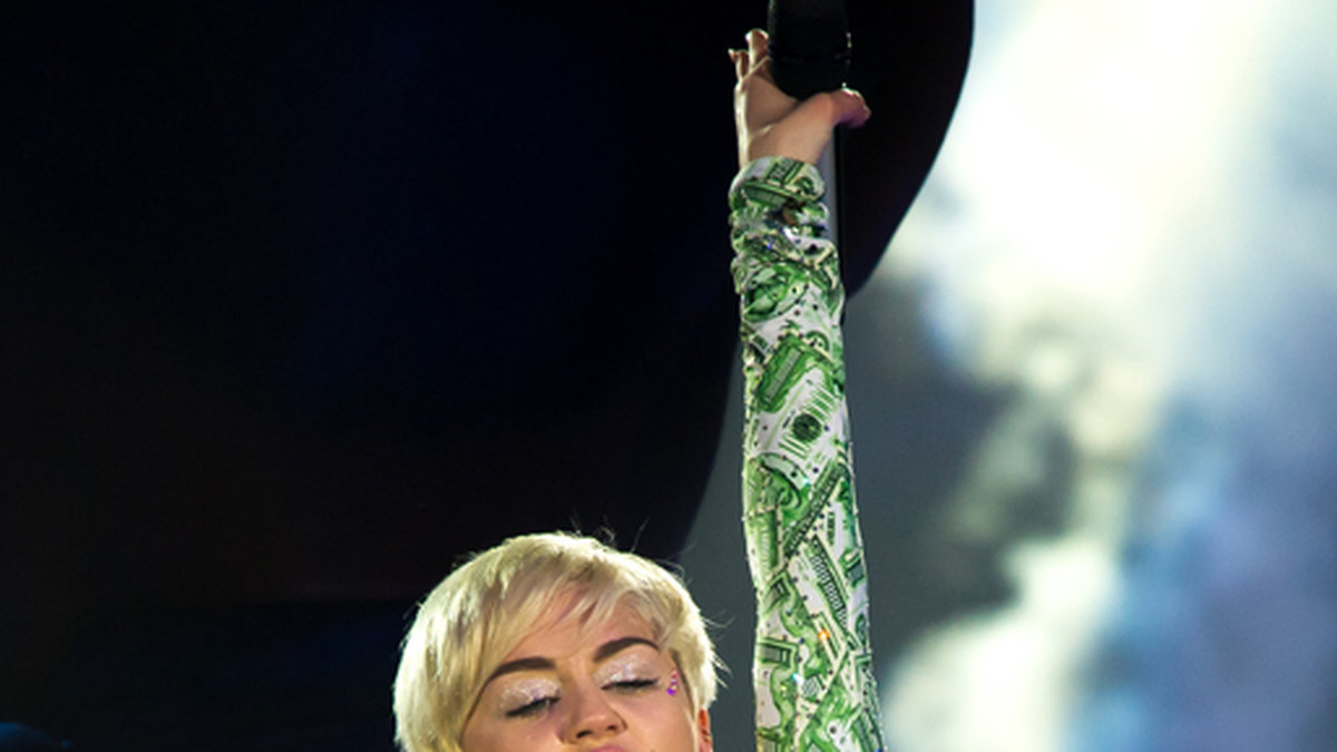 Så här såg det ut när Miley uppträdde i Lyon i Frankrike tidigare i veckan. 