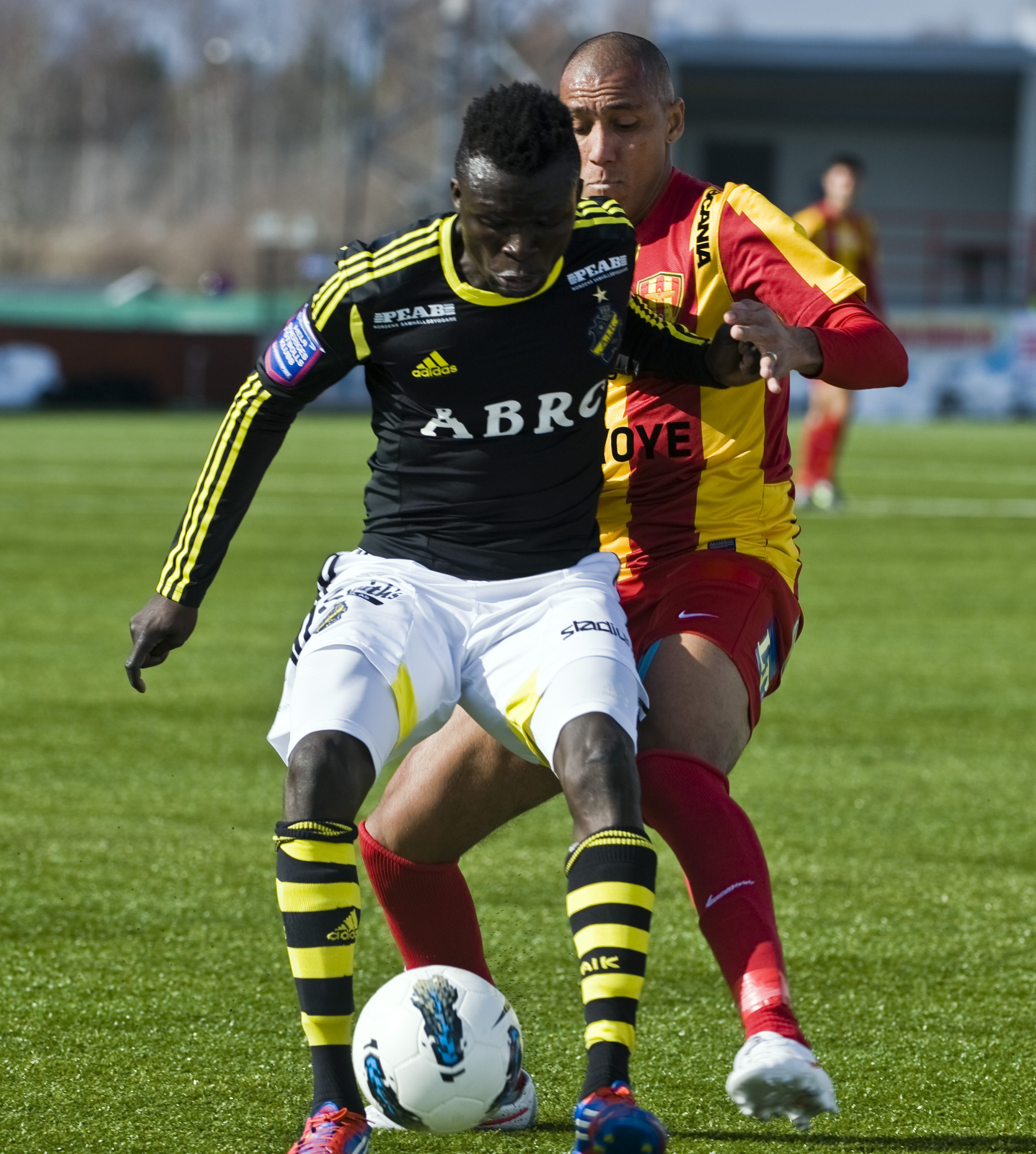 AIK:s Lalawélé Atakora fixade segern - hans skott via en Syrianska-försvarare ställde målvakten.